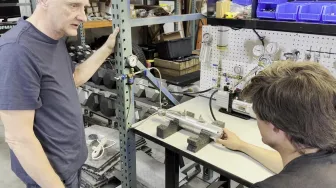 How a LEVEL-IT Works! | Bench Testing ORIs PNEUMATIC SWAY ASSIST